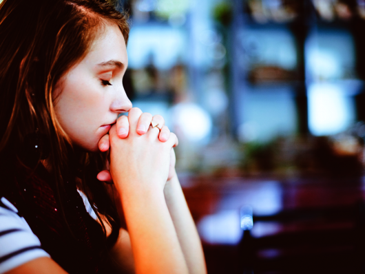 Wohlfühlwärme für Ihre Kirchenbesucher dank der CANDOR Kirchenbankheizung wohlige Wäre für Ihre Kirchenbesucher